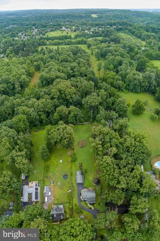 2608 CHARLESTOWN RD, Phoenixville, PA 19460