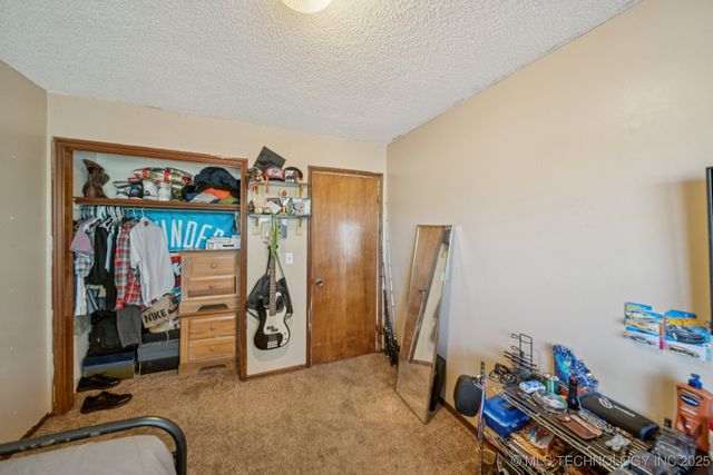 1424 N 24th Place W, Tulsa, OK 74127