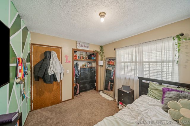 1424 N 24th Place W, Tulsa, OK 74127