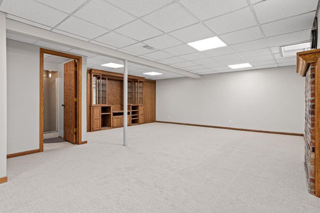 816 Westview Drive, Shoreview, MN 55126