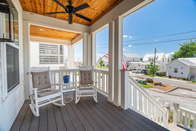 3255 Hardin Road, Guntersville, AL 35976