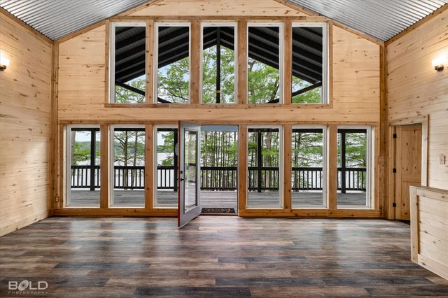 10945 Ferry Lake Road, Oil City, LA 71061