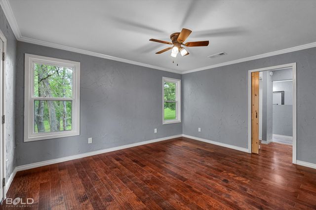 10945 Ferry Lake Road, Oil City, LA 71061