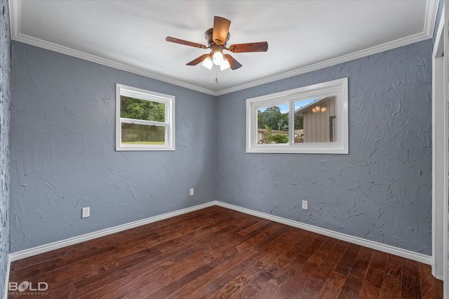 10945 Ferry Lake Road, Oil City, LA 71061