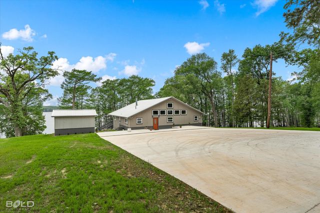 10945 Ferry Lake Road, Oil City, LA 71061