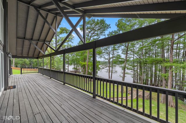 10945 Ferry Lake Road, Oil City, LA 71061