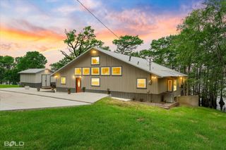 10945 Ferry Lake Road, Oil City, LA 71061