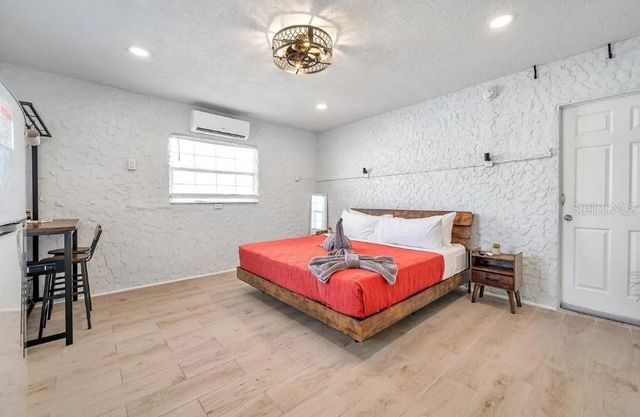 602 POINSETTIA AVENUE, Clearwater Beach, FL 33767