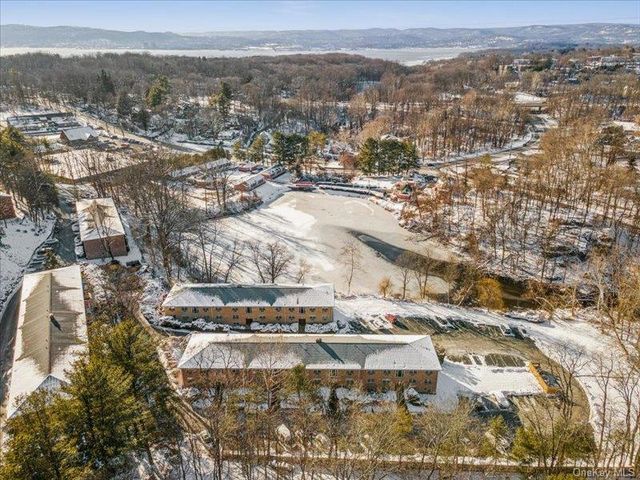 9 Dove Court V, Croton-on-hudson, NY 10520