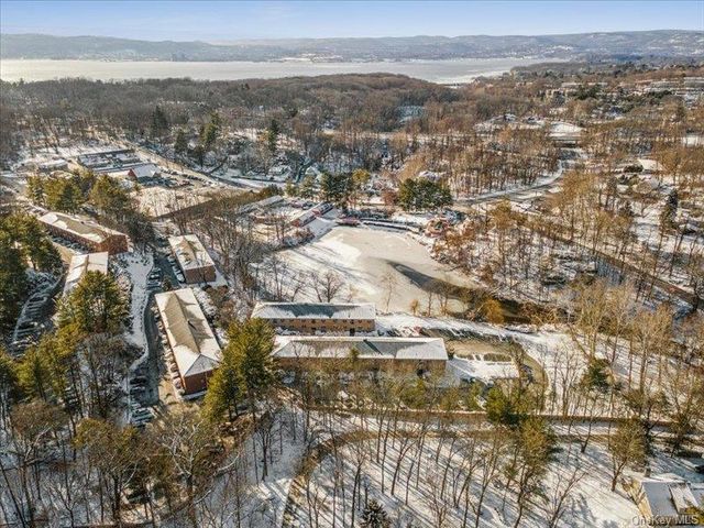 9 Dove Court V, Croton-on-hudson, NY 10520