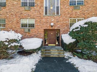 9 Dove Court V, Croton-on-hudson, NY 10520