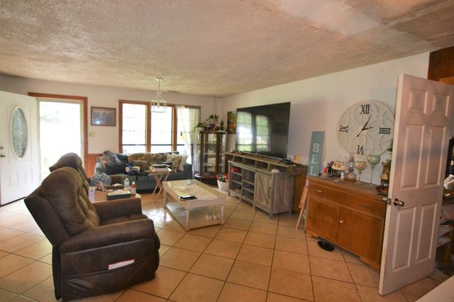 555 Myrick Branch Rd, Pulaski, TN 38478