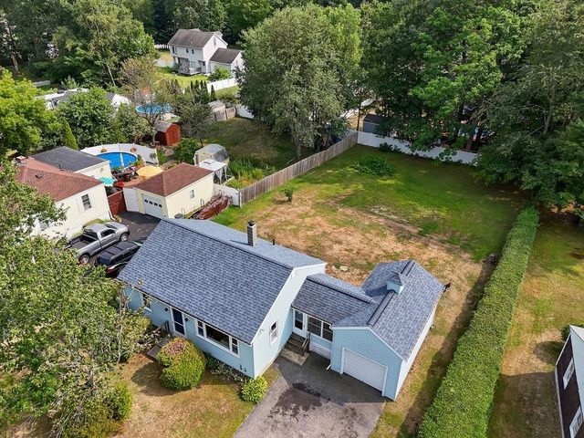 80 Glenwood Avenue, Dover, NH 03820