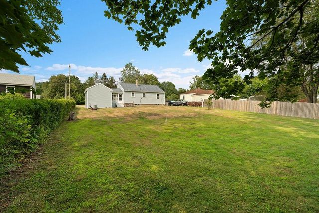 80 Glenwood Avenue, Dover, NH 03820