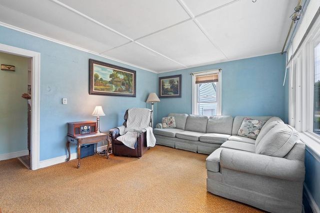 80 Glenwood Avenue, Dover, NH 03820