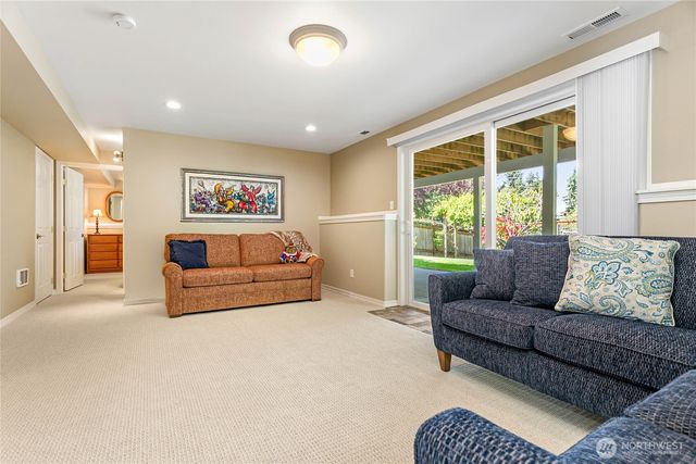 1410 Langara Circle, Bellingham, WA 98229