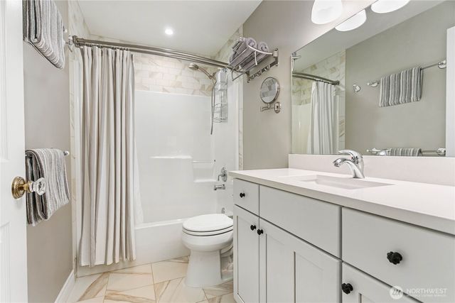1410 Langara Circle, Bellingham, WA 98229