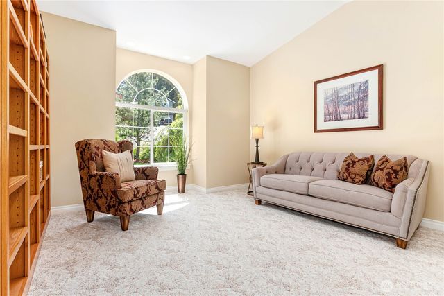 1410 Langara Circle, Bellingham, WA 98229
