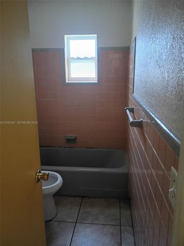 1017 Chipola Rd A, Fort Pierce, FL 34950