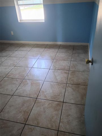 1017 Chipola Rd A, Fort Pierce, FL 34950