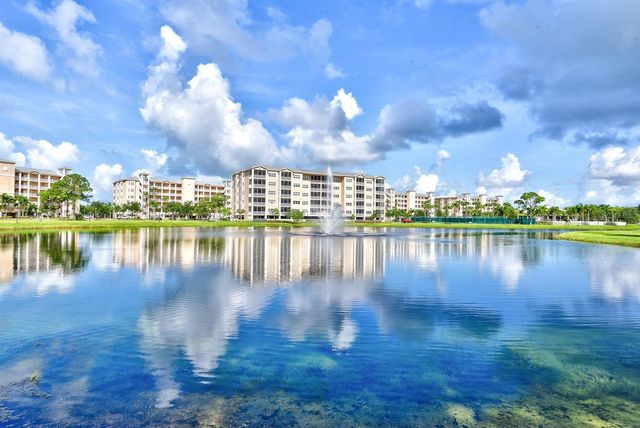 7070 KEY HAVEN ROAD 602, Seminole, FL 33777