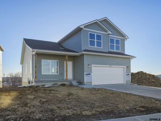 7934 N 93 Street, Omaha, NE 68122