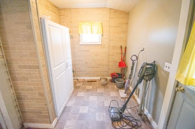 1026 N CENTER Street, Corry, PA 16407