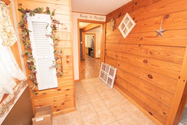 1026 N CENTER Street, Corry, PA 16407