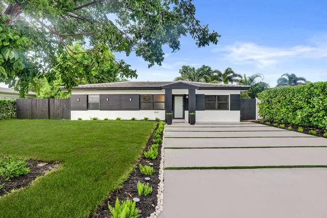 4581 NE 3RD Avenue, Oakland Park, FL 33334