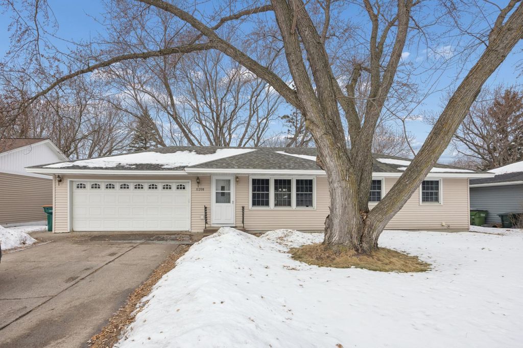 11208 Jefferson Street NE, Blaine, MN 55434