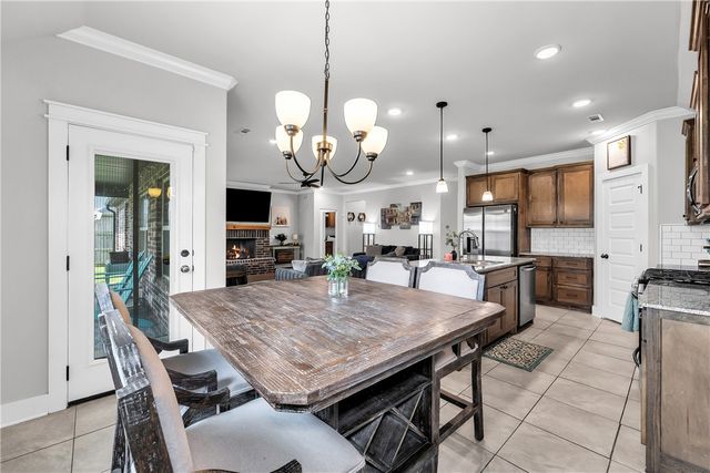 1280 Cassia Street, Tontitown, AR 72762