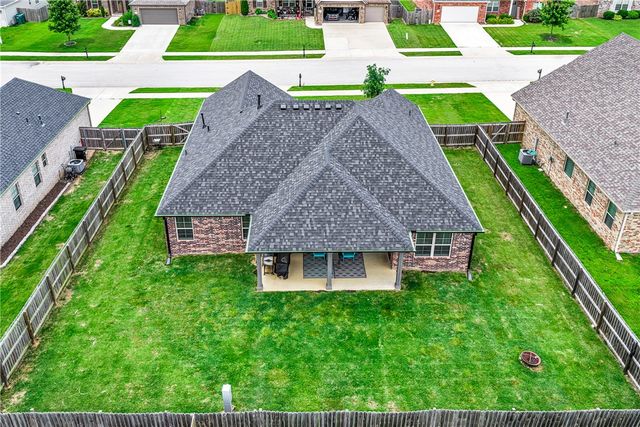 1280 Cassia Street, Tontitown, AR 72762