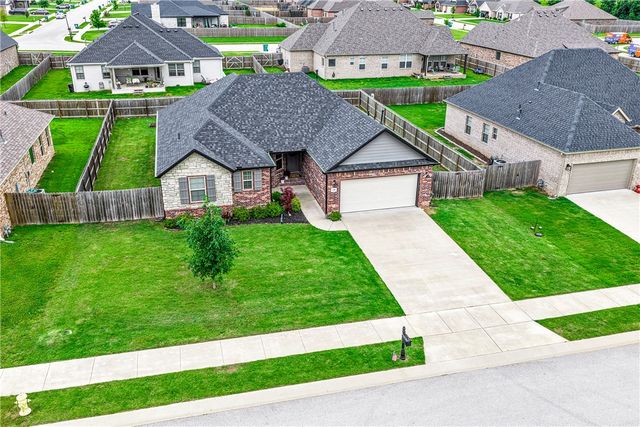 1280 Cassia Street, Tontitown, AR 72762