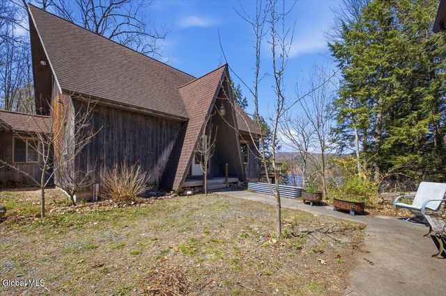 2082 S Shore Road, Hadley, NY 12835