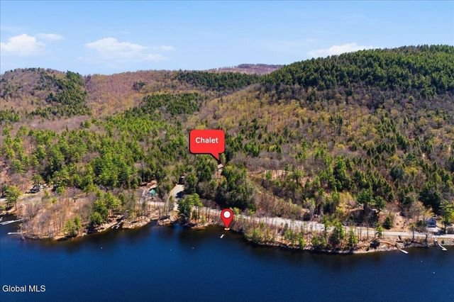 2082 S Shore Road, Hadley, NY 12835