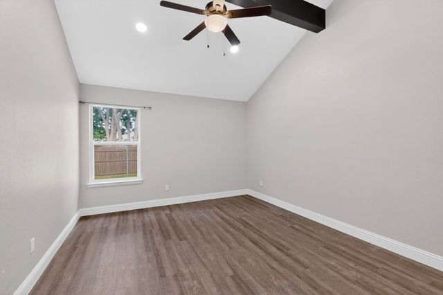 7729 Misty Ridge Drive N, Fort Worth, TX 76137