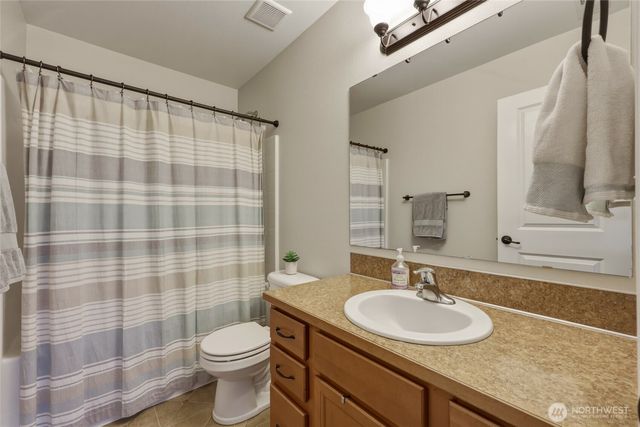303 135th Place SE, Rainier, WA 98576