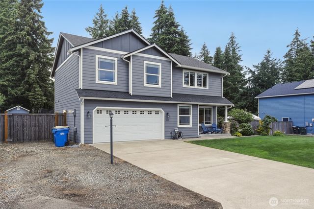 303 135th Place SE, Rainier, WA 98576