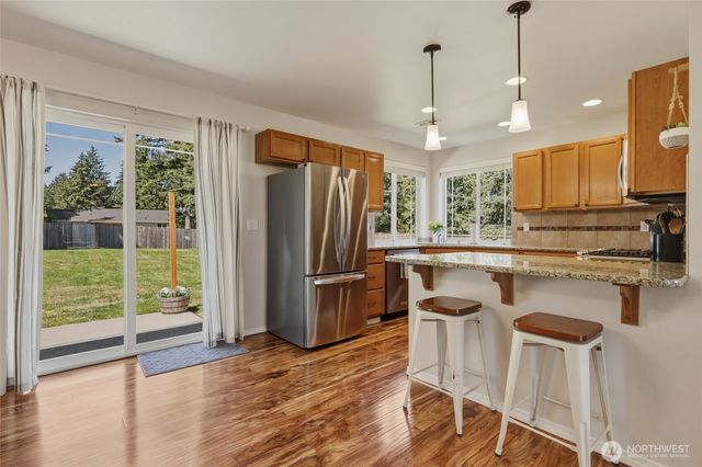 303 135th Place SE, Rainier, WA 98576