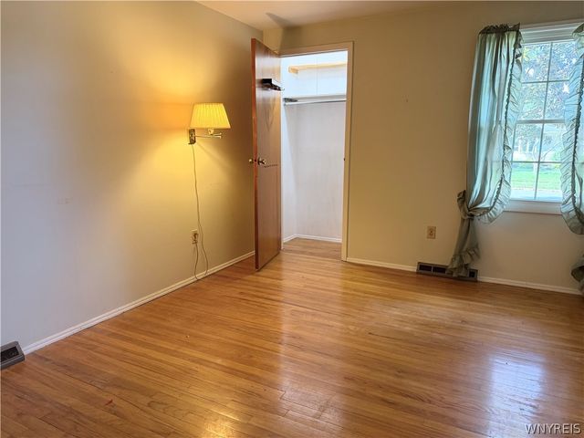 101 Sibley Drive, West Seneca, NY 14224