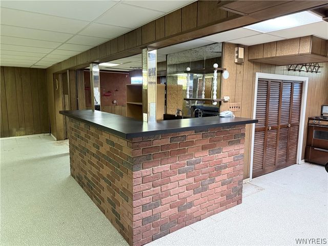 101 Sibley Drive, West Seneca, NY 14224