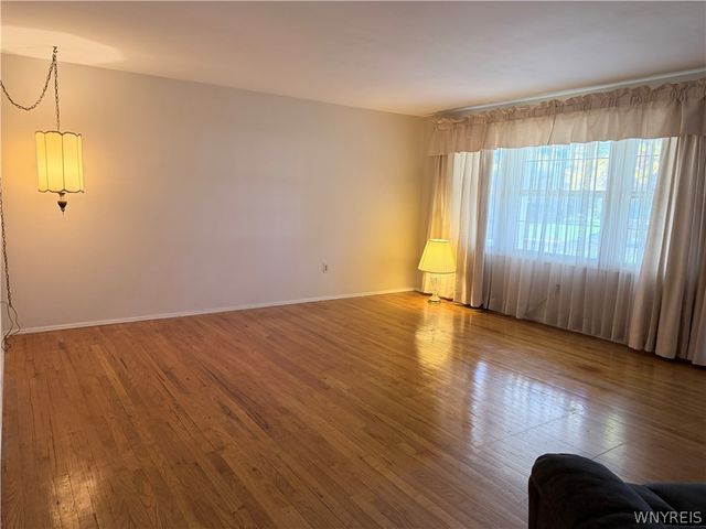 101 Sibley Drive, West Seneca, NY 14224