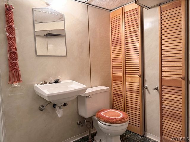 101 Sibley Drive, West Seneca, NY 14224