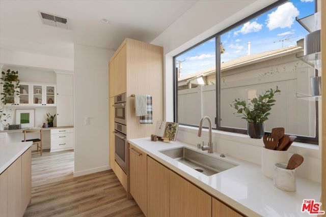 3961 Tilden Avenue 3, Culver City, CA 90232