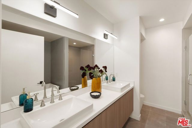 3961 Tilden Avenue 3, Culver City, CA 90232