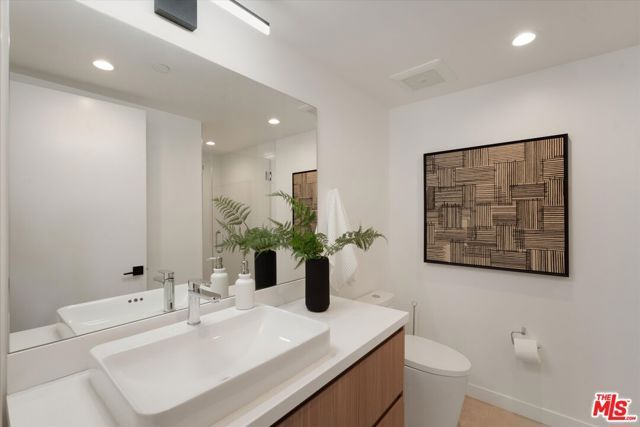 3961 Tilden Avenue 3, Culver City, CA 90232