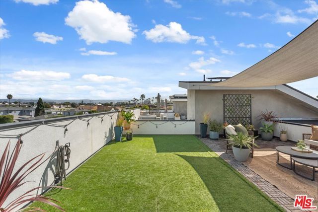 3961 Tilden Avenue 3, Culver City, CA 90232