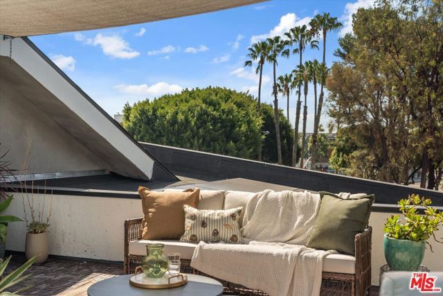 3961 Tilden Avenue 3, Culver City, CA 90232