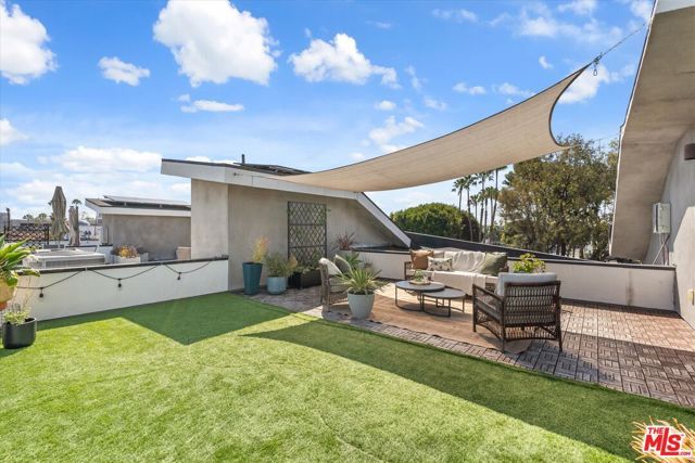 3961 Tilden Avenue 3, Culver City, CA 90232