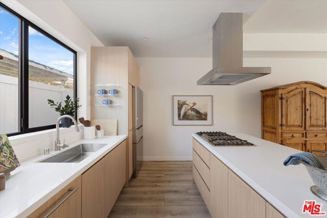 3961 Tilden Avenue 3, Culver City, CA 90232